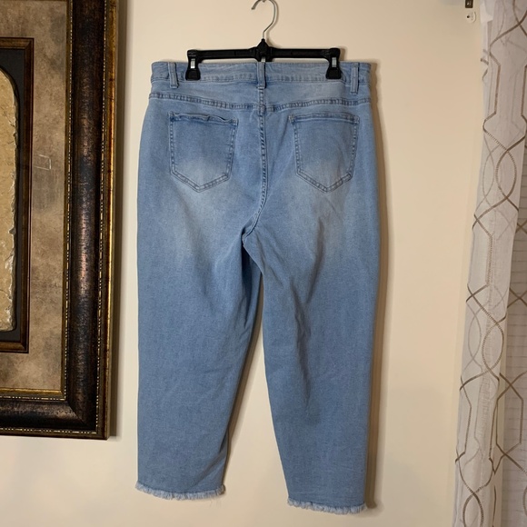 Ashley Stewart’s Light Blue Denim Jeans with front tie-up leg design, Size 16 - Picture 3 of 7